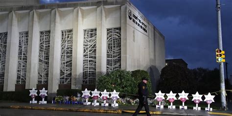 Rabbi recounts fear and heroism during deadliest antisemitic attack in US history